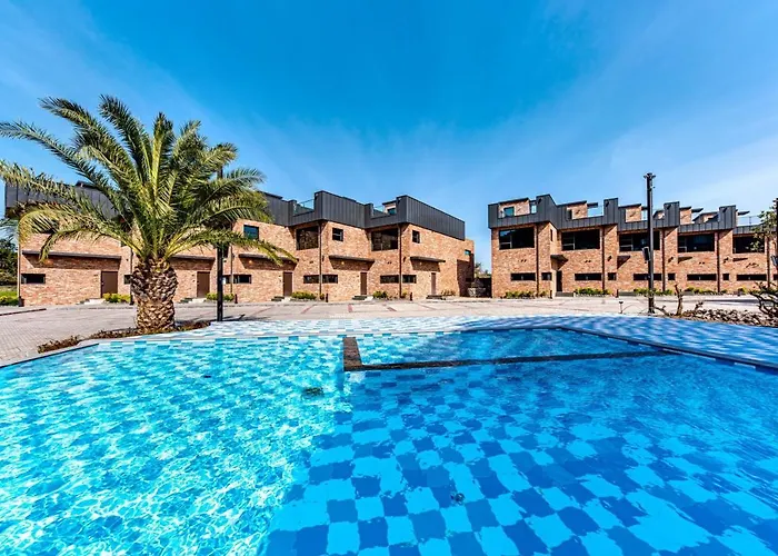 Ocean Brick Poolvilla