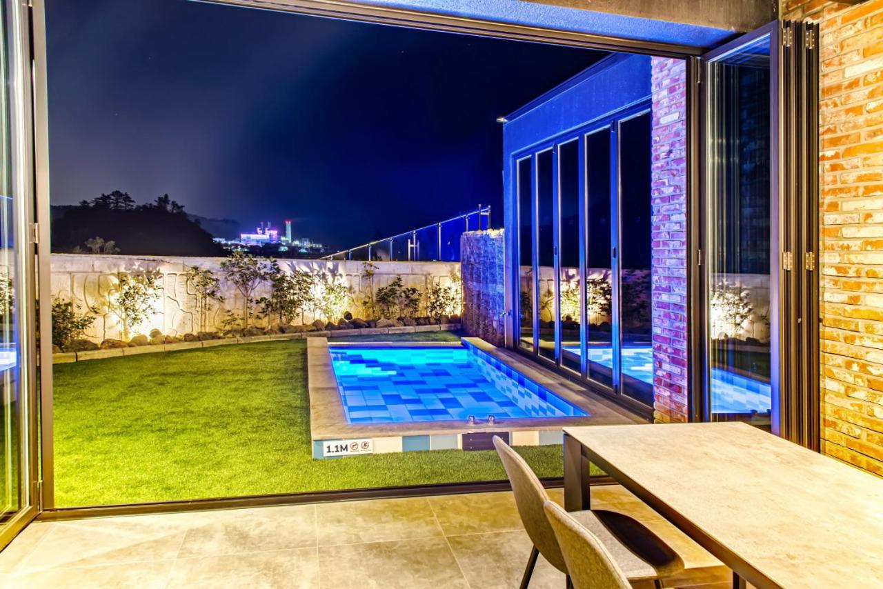 Villa Ocean Brick Poolvilla